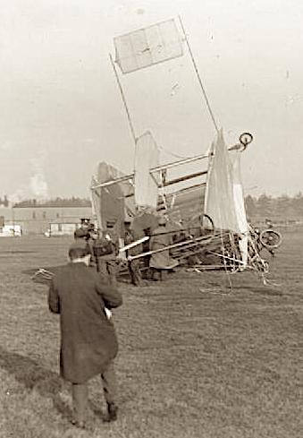 early photo of a crashed flying machine 1909