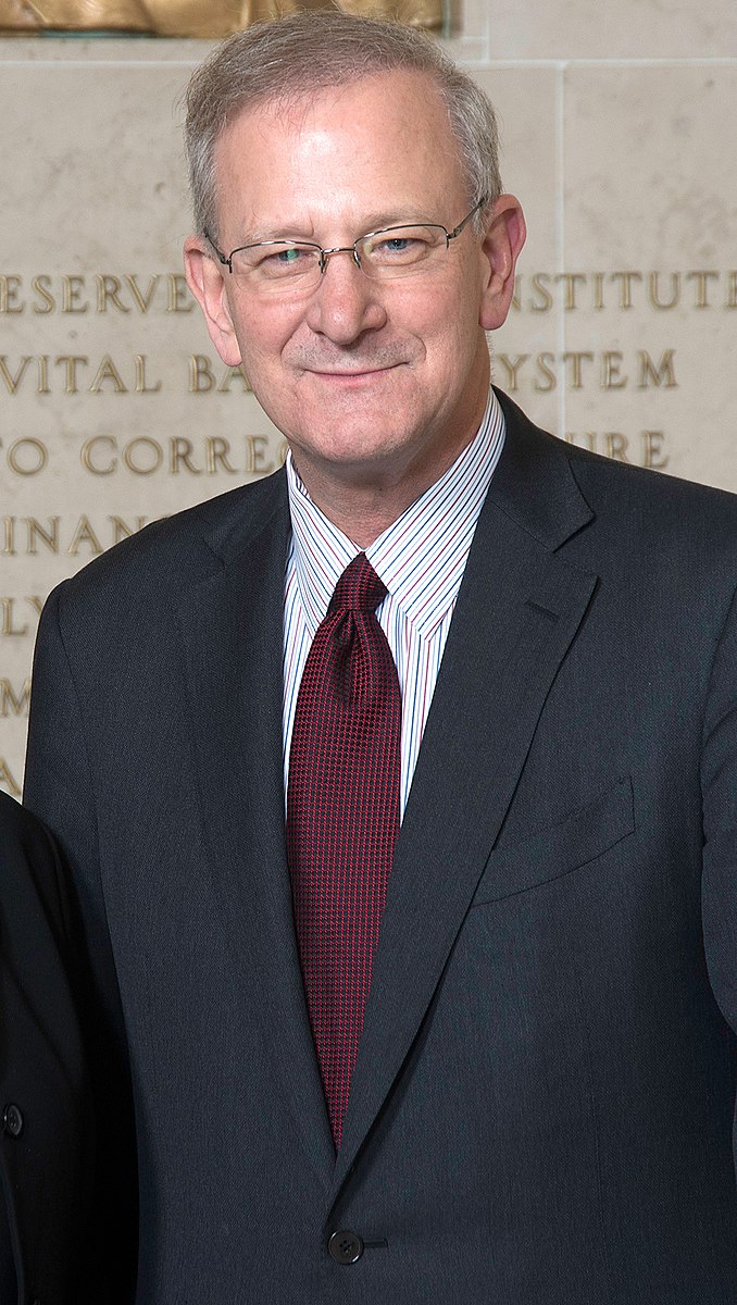 photograph of former Kansas Fed president Thomas Hoenig
